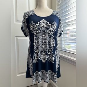 Julie's Closet Navy and Cream Patterned Tunic